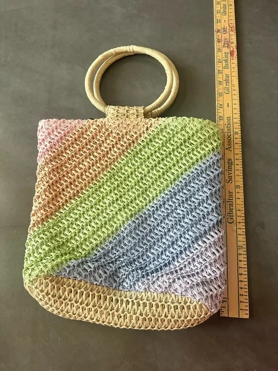 art class Multicolor Woven Straw Tote with Round Handles - Picture 4 of 5